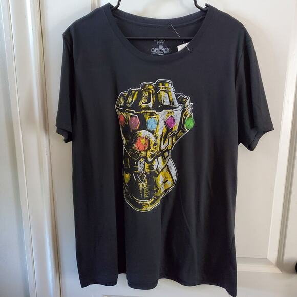 Women's Avengers Infinity War Comic Graphic Tee - Size 3X - Picture 1 of 4
